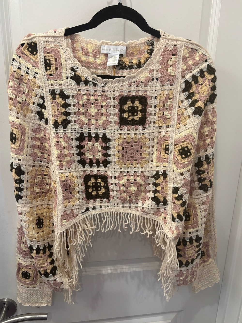 NWT House of Harlow 1960 Vintage crochet squares Poncho Shrug - O